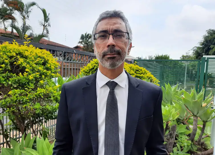 Arquivo pessoal 09/10/2023, O doutor em Estudos Estratégicos Internacionais da Universidade Federal do Rio Grande do Sul (UFRS) Robson Valdez acrescentou que, assim como os Acordos de Abraão, os acordos da China no Oriente Médio por meio dos investimentos da chamada Rota da Seda pressionam para uma maior estabilidade política na região, o que o ataque do Hamas acaba por desestabilizar. Foto: Arquivo Pessoal